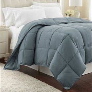 Brand New (in sealed package) Steel Blue Comforter